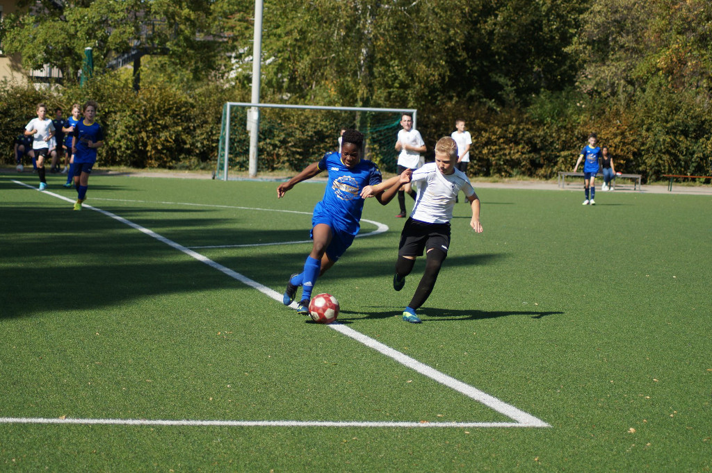 Siegte in jedem der zahllosen Sprintduelle: Aziz war für den Gegner nicht in den Griff zu kriegen